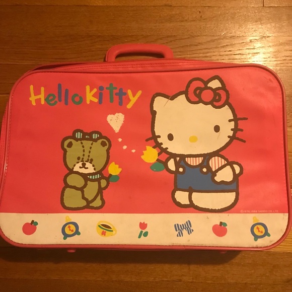 hello kitty suitcase vintage